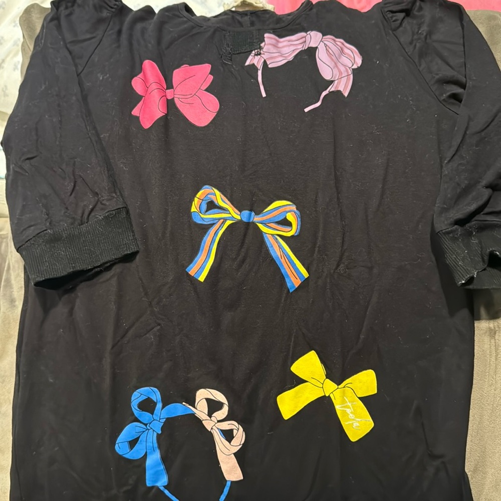Teela soft t-shirt